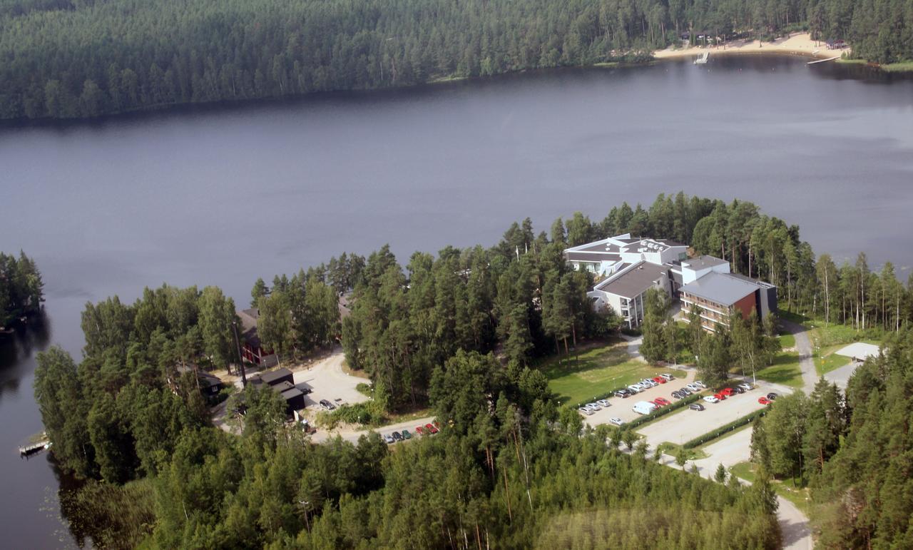 Lehmirannan Lomakeskus Hotell Salo  Eksteriør bilde